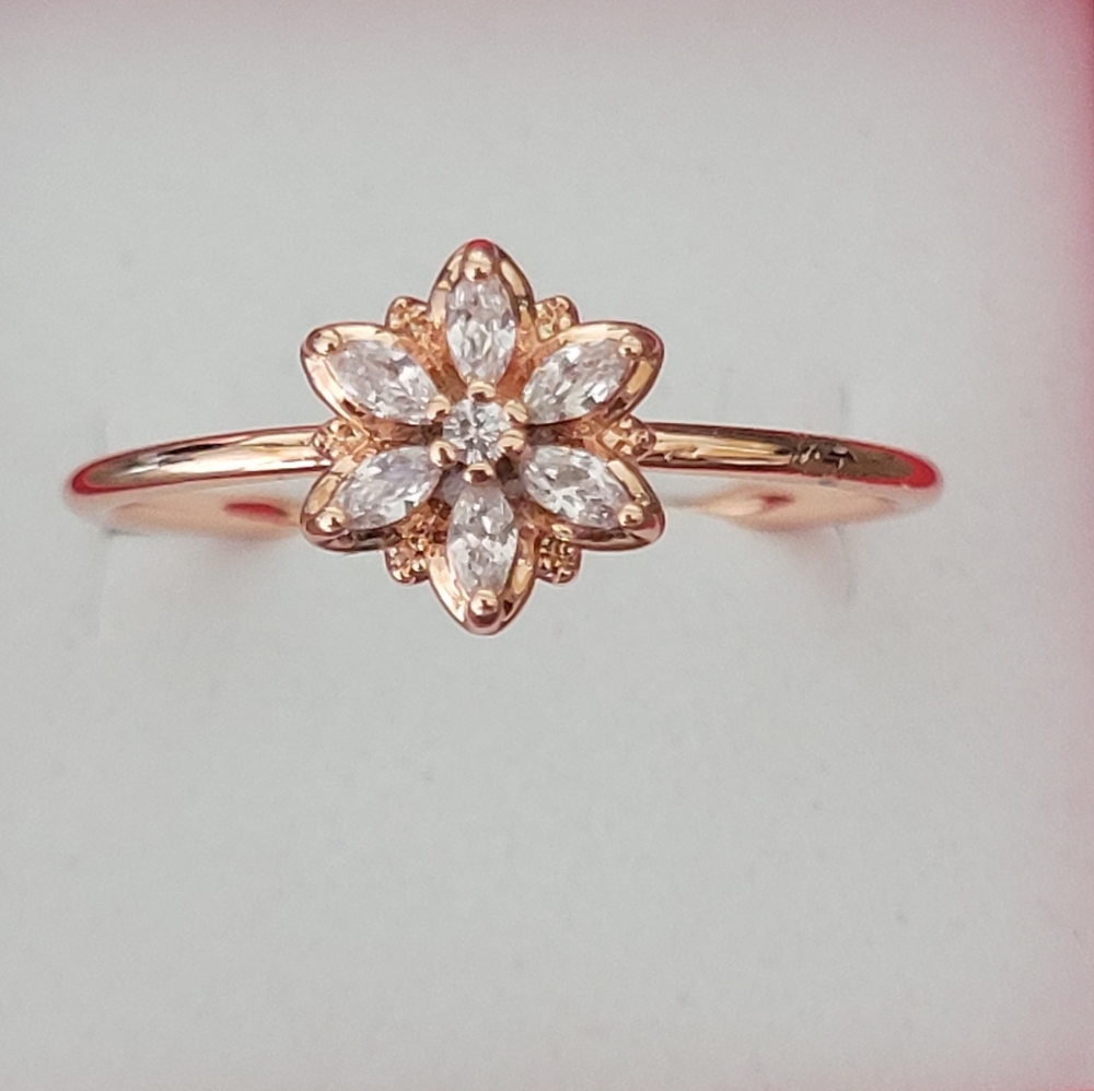 Emarati Rose Gold plated Daisy white crystal work cocktail Ring .